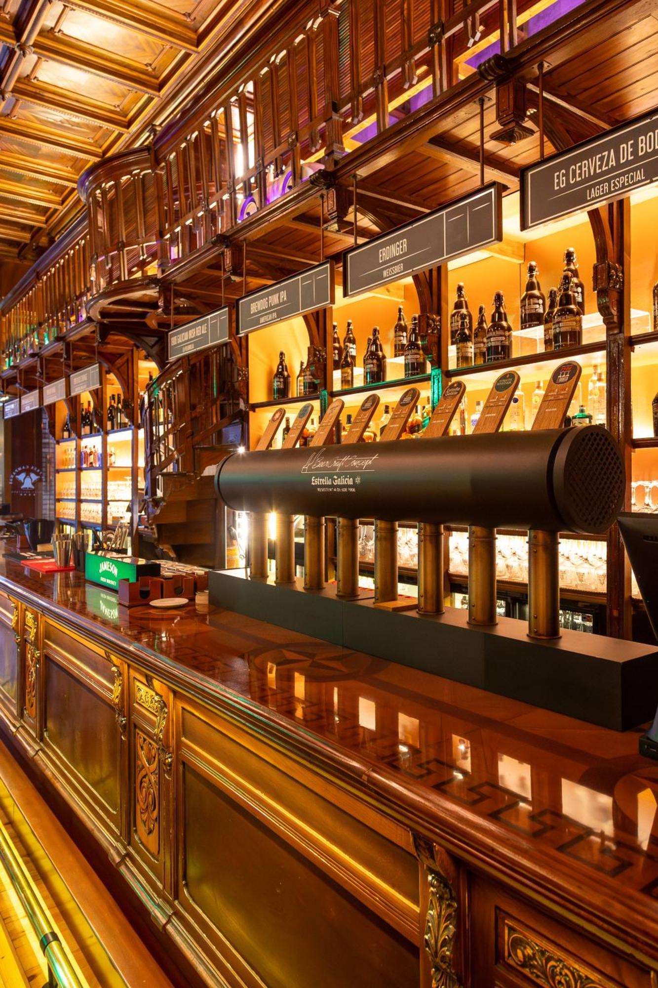 Hotel Las Tres Campanas 巴达霍斯 外观 照片